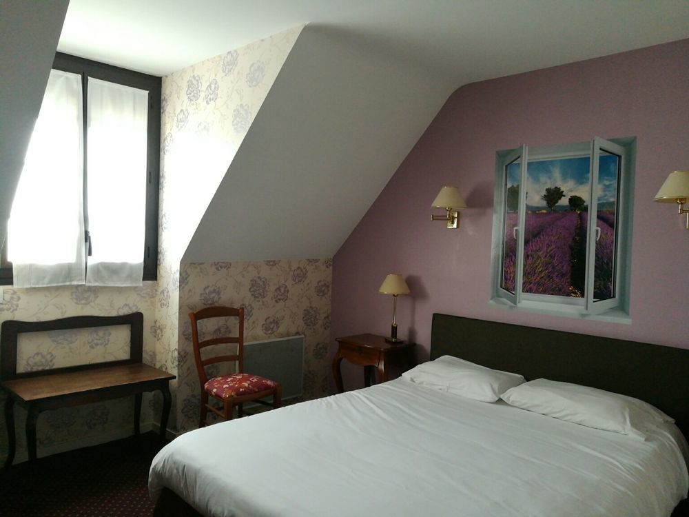 Contact Hotel Du Relais ธูอาร์ ภายนอก รูปภาพ