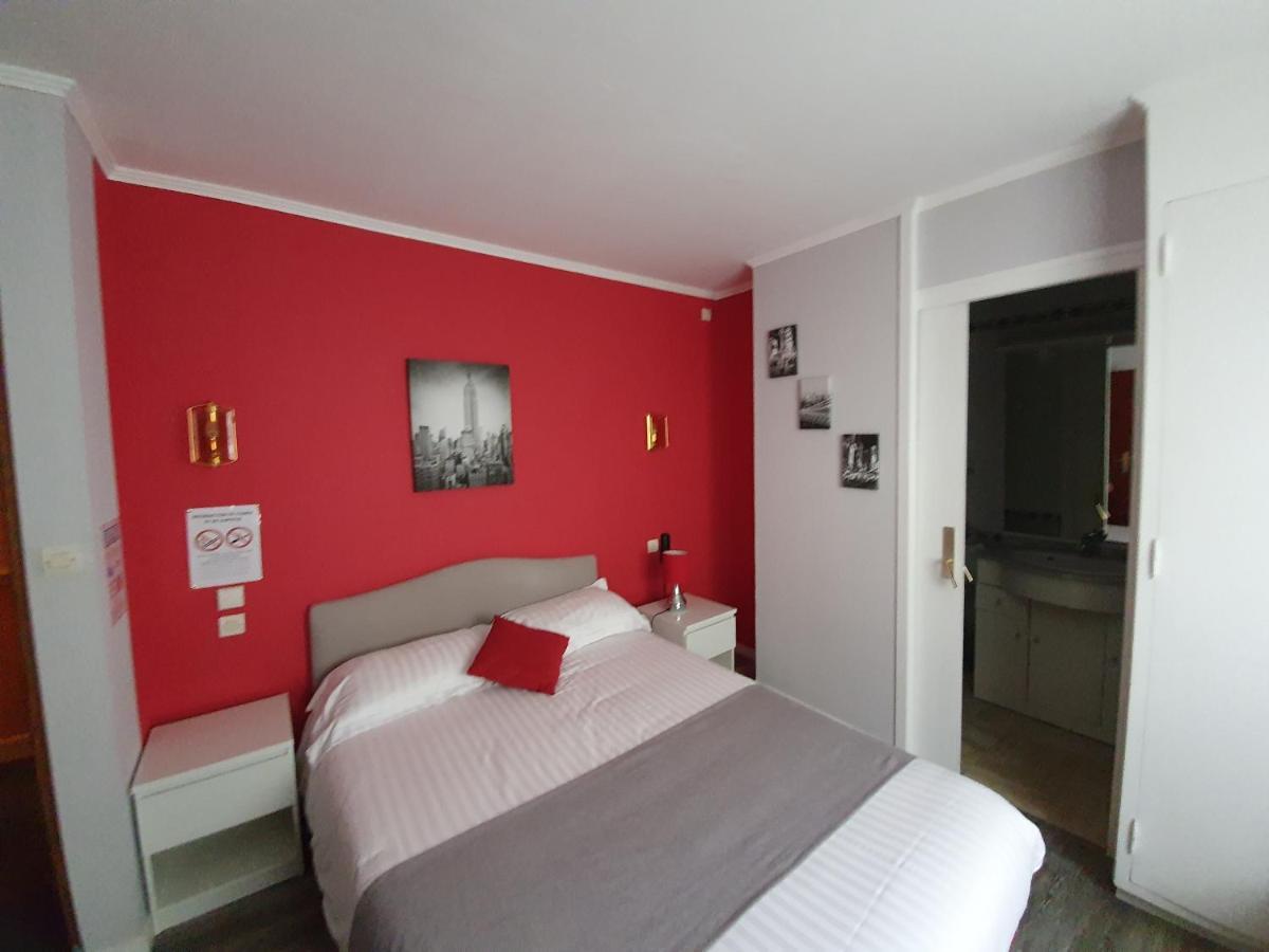 Contact Hotel Du Relais ธูอาร์ ภายนอก รูปภาพ