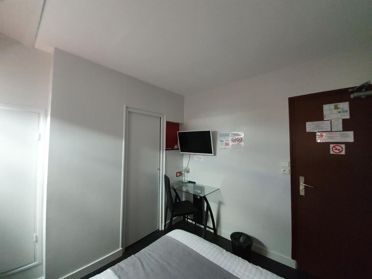 Contact Hotel Du Relais ธูอาร์ ห้อง รูปภาพ